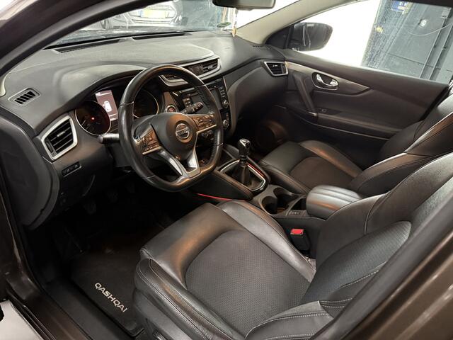 Nissan QASHQAI 1.2 Tekna + LEDER - NAVIGATIE - 360CAMERA - PANORAMADAK - TREKHAAK - ORIG/NL - NAP