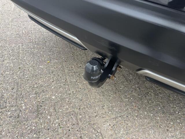Nissan QASHQAI 1.3 DIG-T N-Connecta / PANORAMADAK / TREKHAAK / CAMERA / PARKEERSENSOREN