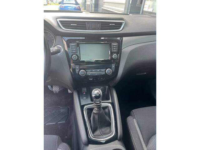 Nissan QASHQAI 1.3 DIG-T N-Connecta