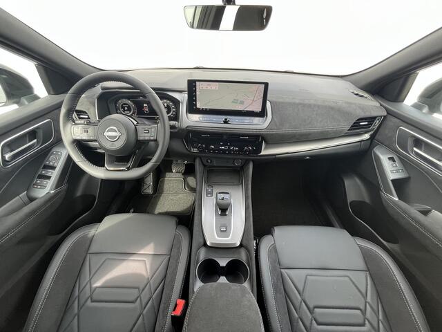 Nissan QASHQAI 1.3 MHEV Xtronic N-Design Automaat / ¤4.000,- Nissan Voorraadvoordeel / NIEUW uit voorraad leverbaar! / Panoramadak / Googlemaps Navigatie / 360° Camera / Stuur- en Stoelverwarming voor / Voorruit Verwarming / Adaptieve Cruise Control / Climate Control /