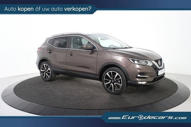 Nissan QASHQAI 1.3 DIG-T Tekna *Panoramadak*Trekhaak*360 Camera*