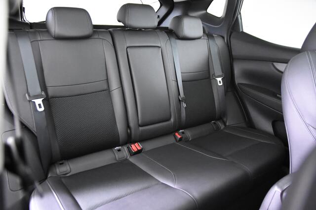 Nissan QASHQAI 1.3 DIG-T Tekna *Panoramadak*Trekhaak*360 Camera*