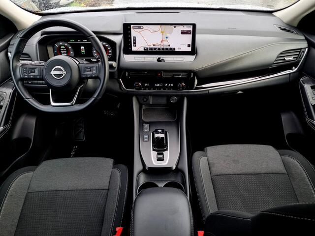 Nissan QASHQAI 1.5 e-Power N-Connecta / All season banden / Panoramadak / Apple Carplay/Android Auto / Navigatie / 360 Graden Camera / Adaptive Cruise Control / Dual Zone Climate Control /