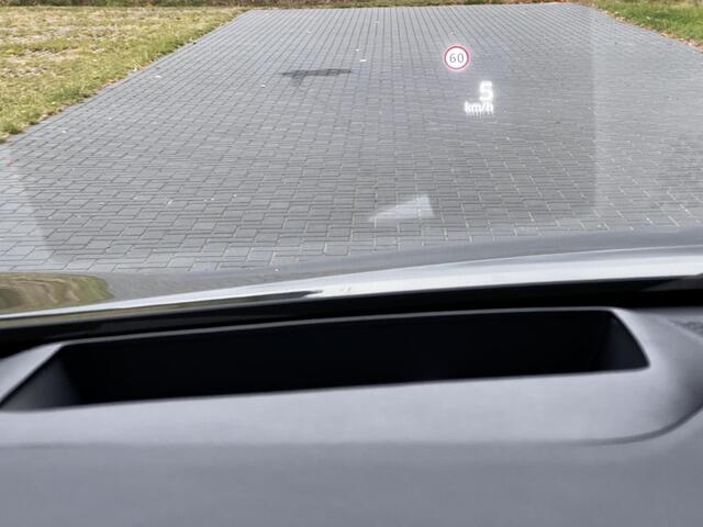 Nissan QASHQAI 1.3 MHEV Xtronic Tekna Plus Automaat / ¤ 4.000,- KORTING / Lederen bekleding/Alcantara/Panorama dak/