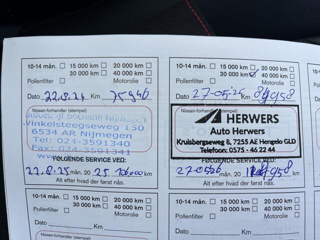 Nissan QASHQAI 1.3 DIG-T Tekna + Automaat / Trekhaak (Trekgewicht 1.500kg) / Panoramadak / Cruise- en Climate Control / Apple Carplay & Android Auto / Keyless Entry & Start / Navigatie full map / Voorruit- en Stoelverwarming / Elektrisch Verstelbare Voorstoelen met gehe