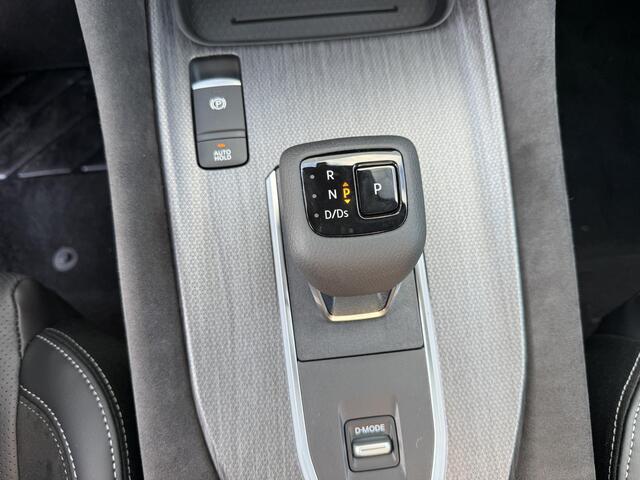 Nissan QASHQAI 1.3 MHEV Xtronic Business Executive 158 pk / 1800 kg trekgewicht /