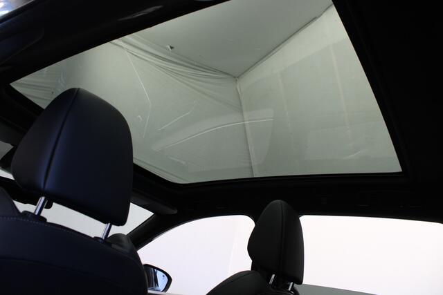 Nissan QASHQAI 1.3 MHEV N-Connecta |Pano|360 camera|