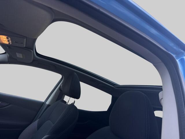 Nissan QASHQAI 1.3 DIG-T N-Connecta | Navigatie | Achteruitrijcamera