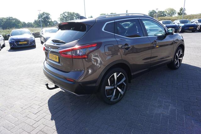 Nissan QASHQAI 1.2 TEKNA + AUTOMAAT TREKHAAK BOSE 360CAMERA LUXE LEDER PANORAMADAK KEYLESS STOELVERWARMING VOORRUITVERWARMING 19INCH CLIMA CRUISE BLUETOOTH PDC V+A ENZ...