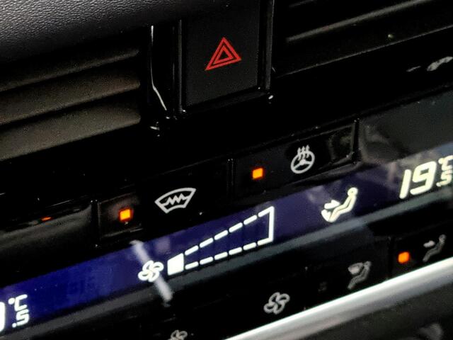 Nissan QASHQAI 1.3 MHEV Xtronic Tekna Plus / Trekhaak (1.800 KG ) / All season banden / Panoramadak / Elektrische kofferbak / Bose geluidsinstallatie