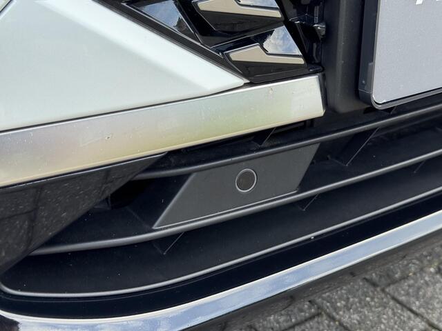 Nissan QASHQAI Tekna Plus 1.3 MHEV 158PK Xtronic Automaat Navigatie, Rondomzichtcamera, Leder & Alcantara, Panoramadak, Stoel, Stuur & Voorruitverwarming, Massage, Memory