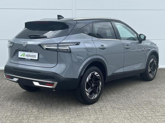 Nissan QASHQAI 1.3 MHEV Xtronic N-Connecta 158 pk / Nieuw Model / Facelift / Cold Pack / Trekgewicht 1800 Kg / Apple Carplay Android Auto / Lichtmetalen wielen 18" / Draadloze telefoon lader / Adaptief cruise control / Rondomzicht camera /
