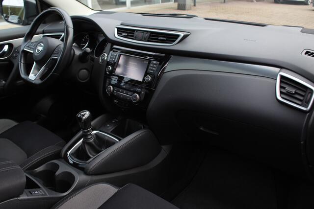 Nissan QASHQAI 1.3 DIG-T N-Connecta / Panoramadak / 360Camera / Navigatie / 17'' / Keyless / DAB / Cruise Control