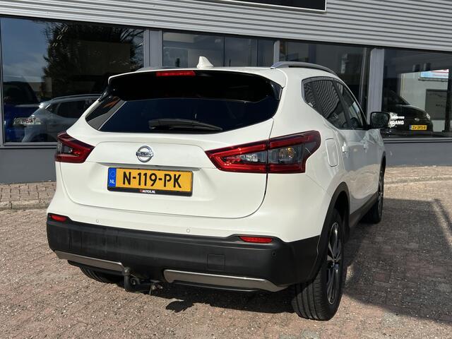 Nissan QASHQAI 1.2 N-Connecta Pano/Navi/Camera/Trekhaak