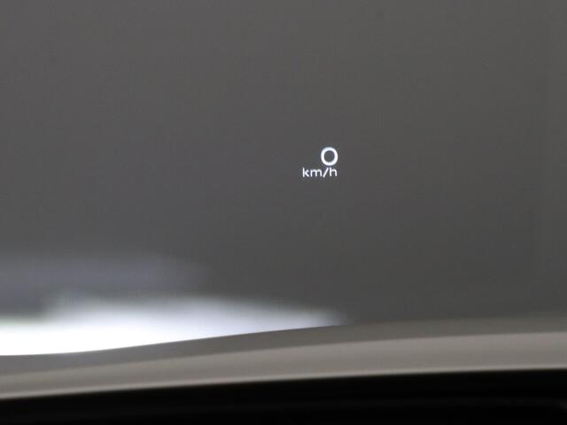 Nissan QASHQAI 140pk MHEV Premiere Edition Head-Up | 360° Camera | Adapt. Cruise | Parkeersens. v+a | Trekhaak