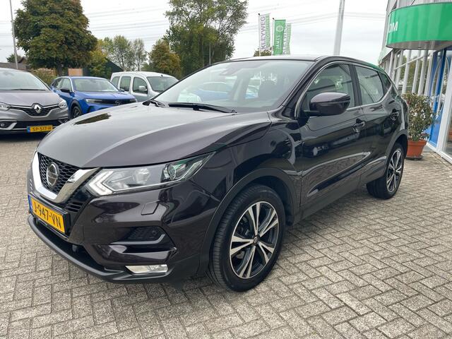 Nissan QASHQAI 1.3 DIG-T Acenta, Aut, Nav, Carplay, Stoelverwarming