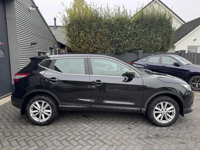 Nissan QASHQAI 1.2 N-Connecta | Navigatie | Camera | DAB | Lichtmetalen Velgen | Trekhaak |