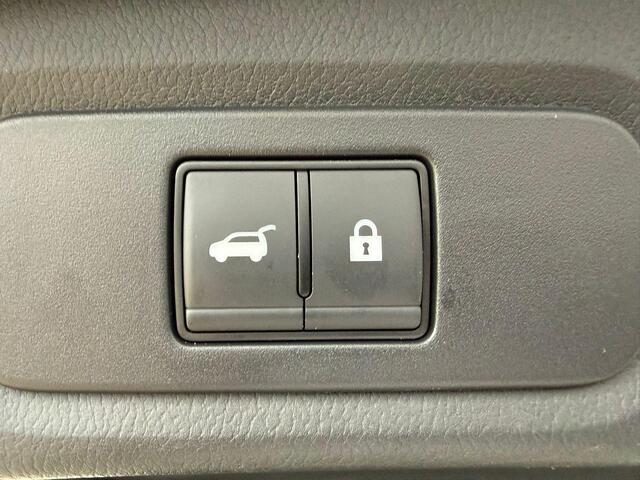 Nissan QASHQAI 1.3 MHEV Xtronic N-Connecta *Design & Easy Pack*