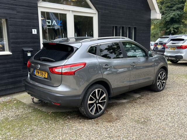 Nissan QASHQAI 1.2 Tekna Aut/Ecc/Leer/Navi/Pano