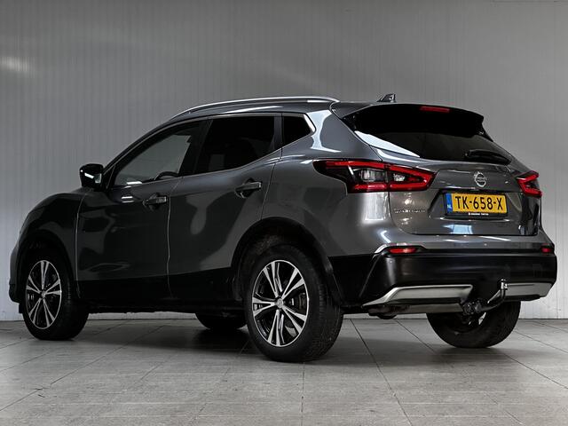 Nissan QASHQAI 1.2 N-Connecta/ Trekhaak/ Panorama-Dak/ 360 ° Camera/ Navi/ Clima/ Cruise/ Lane-Assist./ Keyless/ Bluetooth/ Armsteun/ Multi. LEDER. Stuur/ Mistl./ PDC V+A/ Extra getint glas.