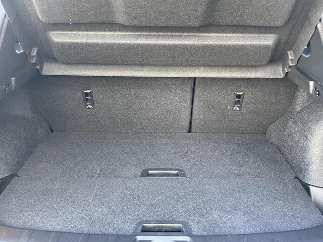 Nissan QASHQAI 1.3 DIG-T Premium Edition | Trekhaak | Lederen bekleding | 360 camera | Panoramadak