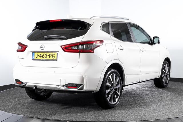 Nissan QASHQAI 1.3 DIG-T Tekna + 160 PK - Automaat | Pano | Adapt. Cruise | Stoel-+Voorruitverw. | Elek. Stoel | PDC | 360 Camera | NAV + App. Connect | ECC | Bose | LM 19" | Trekhaak |