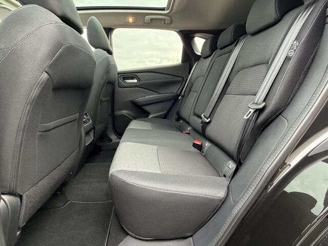 Nissan QASHQAI 1.3 MHEV Xtronic N-Connecta / Apple carplay & Android auto / Panoramadak / Elektrische kofferbak / Cruise control / Climate control / 1800 kg trekken