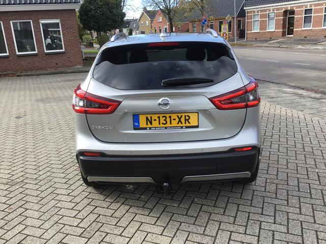 Nissan QASHQAI 1.3 DIG-T 140 N-Connecta+Design Pack