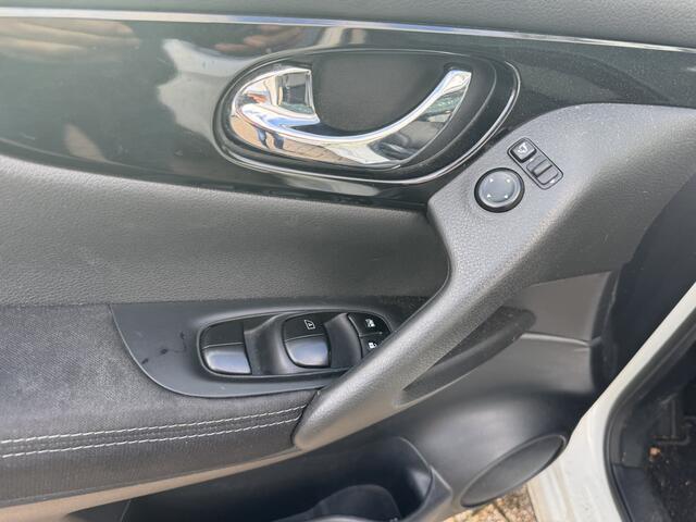 Nissan QASHQAI 1.2 N-Connecta