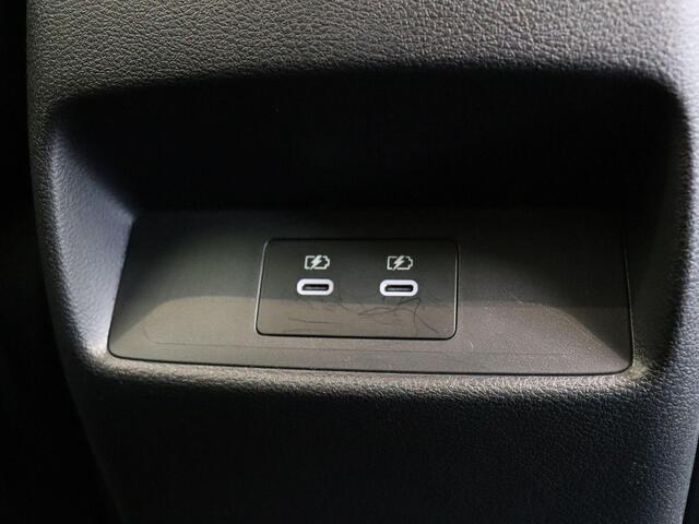 Nissan QASHQAI 1.3 MHEV Xtronic N-Connecta | Headup display | 18" Velgen | Stoel, Stuur en Voorruitverwarming | Adaptieve Cruise Control | Elektrische Achterklep |