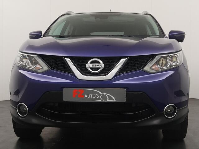 Nissan QASHQAI 1.2 Tekna - Navigatie - Lederen bekleding - Panoramadak - Trekhaak