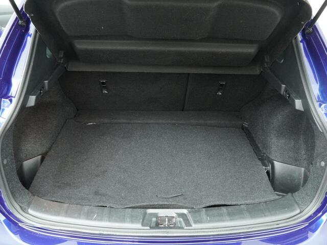 Nissan QASHQAI 1.2 Tekna - Navigatie - Lederen bekleding - Panoramadak - Trekhaak