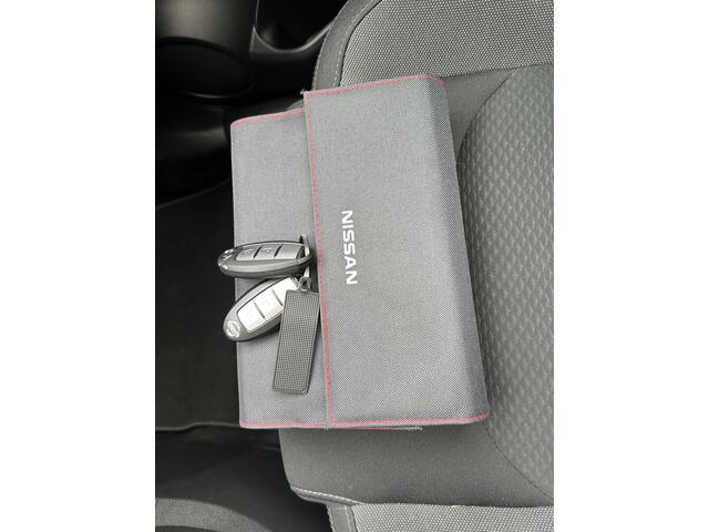 Nissan QASHQAI 1.3 DIG-T N-Connecta panorama dak 74.000 km Nieuwstaat