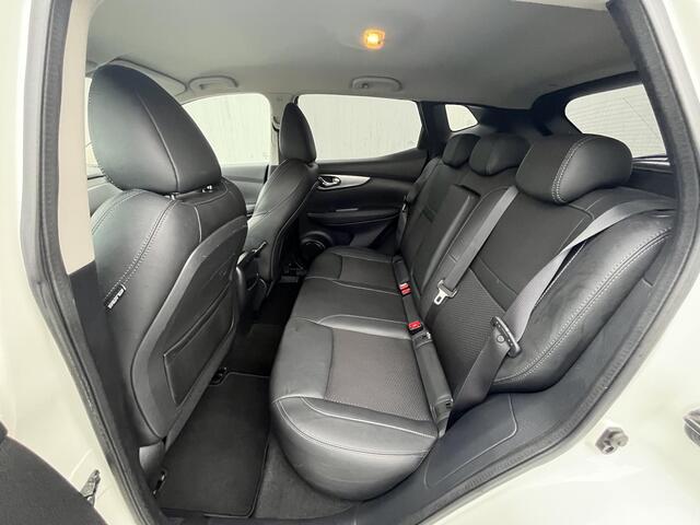 Nissan QASHQAI 1.2 Tekna / Trekhaak (Trekgewicht 1.200kg) / 360° Camera / Stoelverwarming / Voorruitverwarming / Keyless Entry & Start / Elektrisch Verstelbare Bestuurdersstoel / Navigatie full map / Cruise- en Climate Control / Bluetooth / Dodehoek Detectie