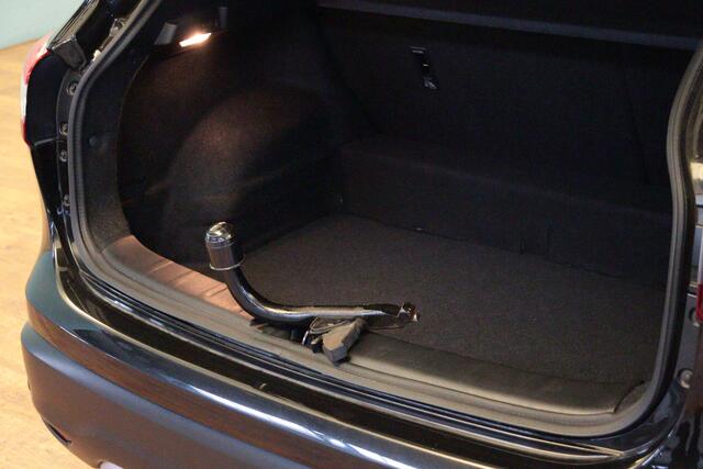 Nissan QASHQAI 1.2 Visia | BLUETOOTH | PDC V+A | STOELVERW | LANE-ASSIST | TREKHAAK AFN |