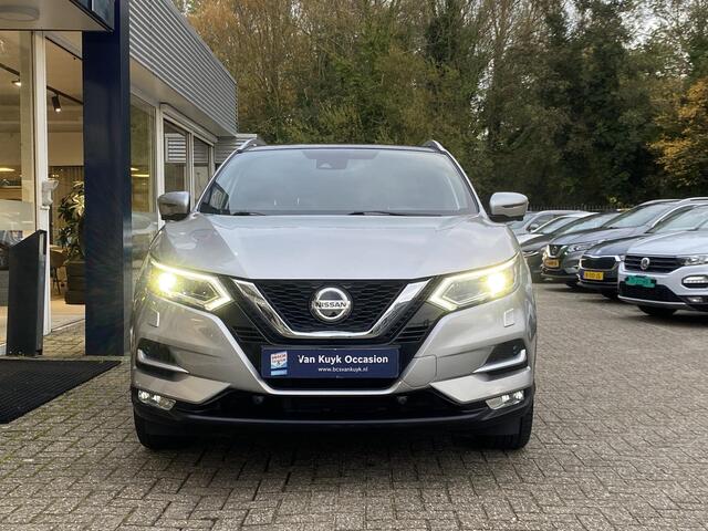 Nissan QASHQAI 1.3 DIG-T Tekna + / Automaat / Vol-Leder / Panodak / Elektr.-Stoelen met Geheugen / Stoelverwarming / 360°-Camera / Bose-Premium Audio / Cruise-Control / Climate-Control / Apple-Carplay & Android-Auto / Keyless / LED / DAB Radio-Bluetooth / Navi / PDC V+A