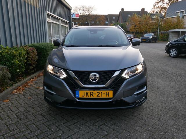 Nissan QASHQAI 1.3 DIG-T N-CONNECTA **Clima//Navi//Lm **