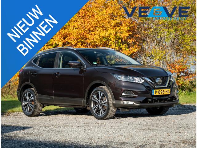 Nissan QASHQAI 1.3 DIG-T N-Connecta // trekhaak // panoramadak