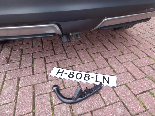 Nissan QASHQAI 1.3 DIG-T N-Connecta Automaat PANODAK, CLIMA, TREKH, NAVI, CRUISE, 360 CAMERA