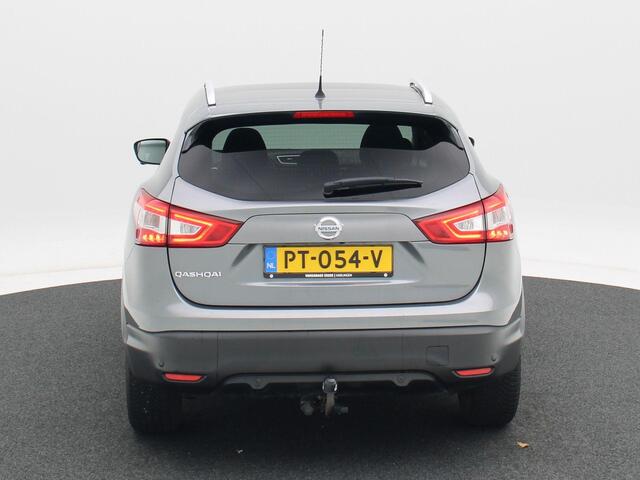 Nissan QASHQAI 1.2 N-Connecta | Panoramadak | Cruise Control | Climate Control | Trekhaak | Navigatie | Camera | 18 inch | 119.226 Km!!