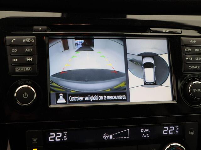 Nissan QASHQAI 1.2 N-Connecta | Panoramadak | Cruise Control | Climate Control | Trekhaak | Navigatie | Camera | 18 inch | 119.226 Km!!
