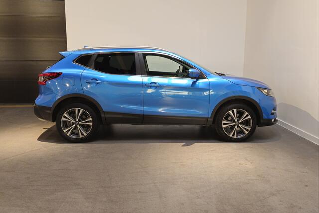 Nissan QASHQAI 1.2 N-Connecta Automaat - Panoramadak - Navi - 360 Cam