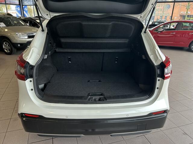 Nissan QASHQAI 1.3 DIG-T Tekna +Key-Less Pano Dak BJ 2019 !!!