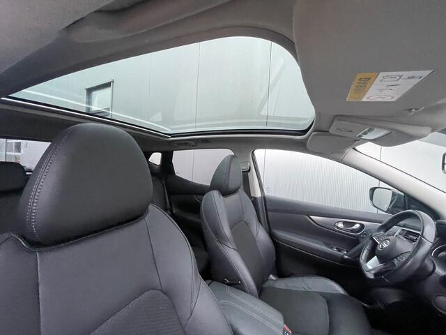 Nissan QASHQAI 1.3 DIG-T Tekna 140 Pk Trekhaak, Panoramdak, Half-lederen bekleding, Adaptive Cruise Control