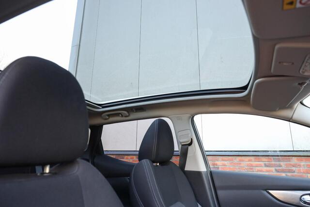 Nissan QASHQAI 1.2 N-Connecta ? Pano ? 360 ? Trekhaak