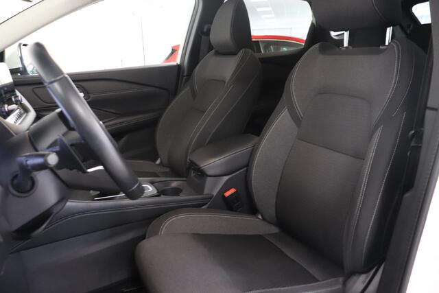 Nissan QASHQAI 1.3 MHEV Xtronic N-Connecta | 360° camera | Panoramadak | Elektr. achterklep | Adaptieve cruise control | Navigatie | Full LED koplampen |