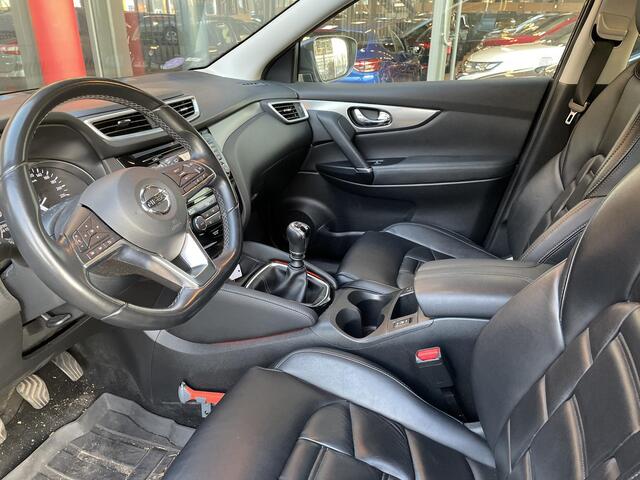 Nissan QASHQAI 1.3 DIG-T Premium Edition | Trekhaak | Panorama-Dak | Leder |