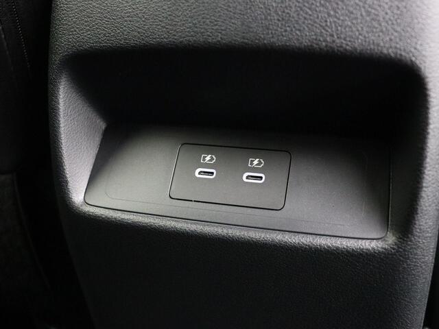 Nissan QASHQAI 158pk MHEV Xtronic Tekna | Pilot assist | Stoel, stuur en voorruitverwarming | Lederen bekleding | Google intergratie | Elketrisch verstelbare bestuurderstoel |