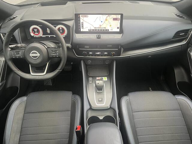 Nissan QASHQAI 1.3 MHEV Xtronic Tekna / Vaste Trekhaak 13-polig (Trekgewicht 1.800kg) / all seasons / Panoramadak / HUD / 360° Camera / Apple Carplay & Android Auto / Navigatie full map / Keyless Entry & Start / Elektrisch Verstelbare Bestuurdersstoel / Elektrische Ac