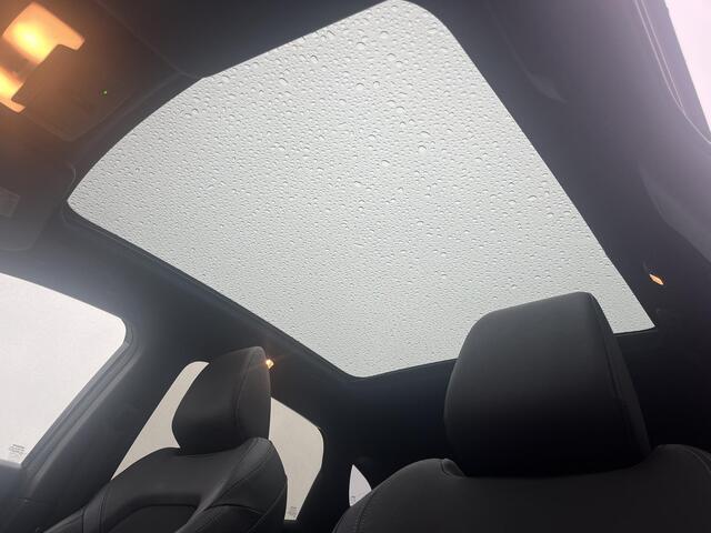 Nissan QASHQAI 1.3 MHEV Xtronic Tekna / Vaste Trekhaak 13-polig (Trekgewicht 1.800kg) / all seasons / Panoramadak / HUD / 360° Camera / Apple Carplay & Android Auto / Navigatie full map / Keyless Entry & Start / Elektrisch Verstelbare Bestuurdersstoel / Elektrische Ac